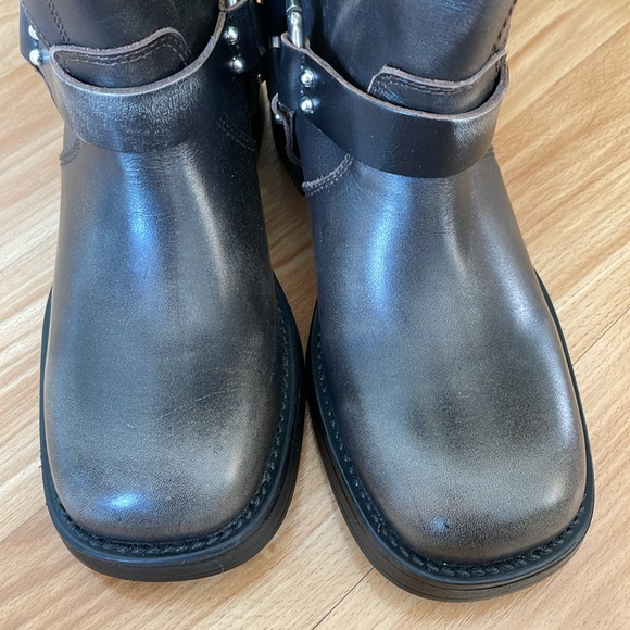 •STEVE MADDEN•Brocks brown leather buckle moto boots >> size 6 >> LIKE NEW - Picture 11 of 17